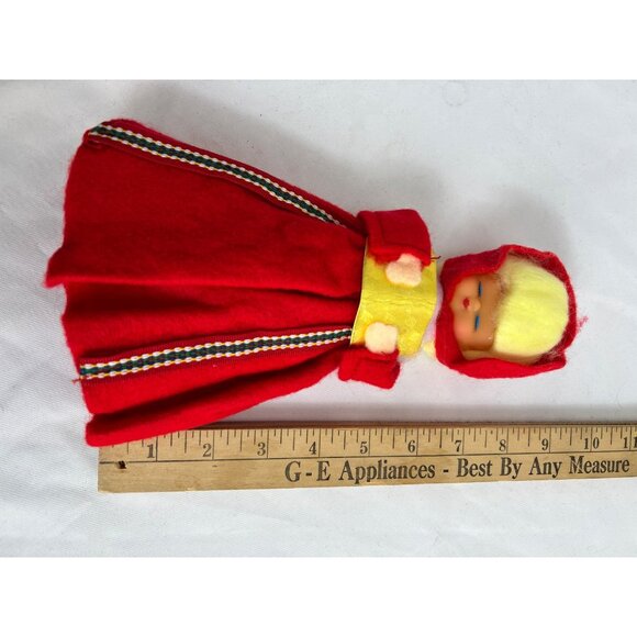 VTG Christmas Tree Topper Red Felt Caroler Doll With Blonde Hair & Gold Book - Picture 7 of 7